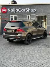 car Left Back