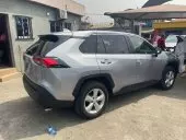 car Right Back