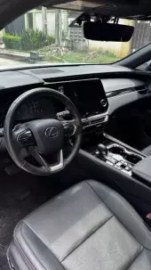 interiorFront