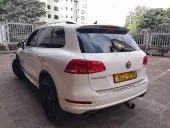 car Right Back