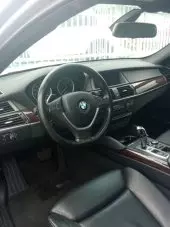 interiorFront