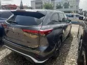 car Right Back