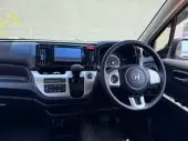 interiorFront