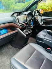 interiorFront