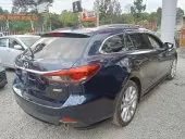 car Right Back