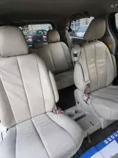 interiorBack