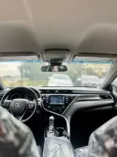 interiorFront