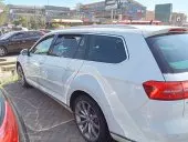 car Right Back