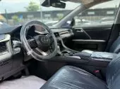 interiorFront