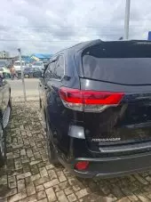 car Right Back