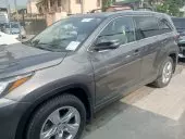 car Right Back