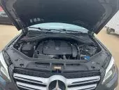 car Right Back