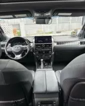 interiorFront