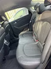 interiorBack