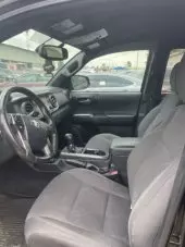 interiorFront