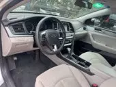 interiorFront