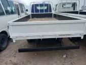 car Right Back