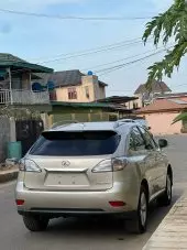 car Right Back