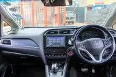 interiorFront