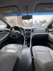 interiorFront