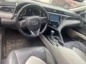 interiorFront