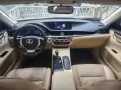 interiorFront