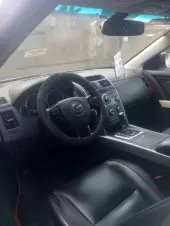 interiorFront