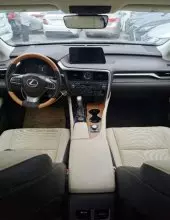 interiorFront