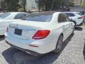 car Right Back