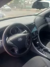 interiorFront