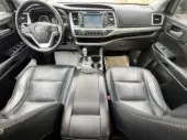 interiorFront