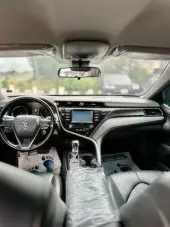 interiorFront