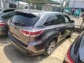 car Right Back