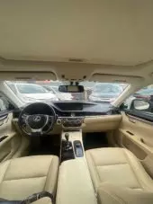 interiorFront
