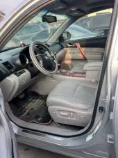 interiorFront