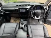 interiorFront