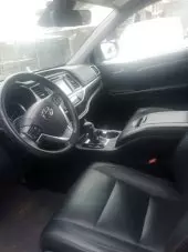 interiorFront