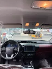 interiorFront