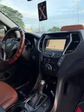 interiorFront