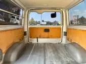 interiorBack