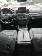 interiorFront