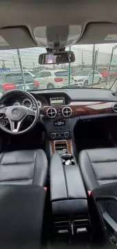 interiorFront