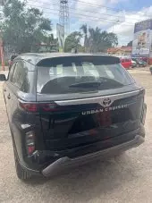 car Right Back