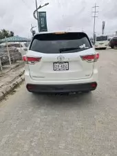 car Right Back