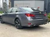 car Right Back