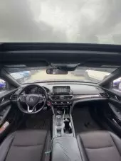 interiorFront