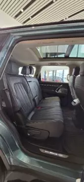 interiorBack