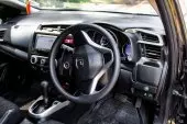 interiorFront