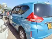 car Right Back