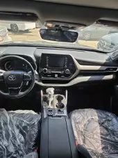 interiorFront